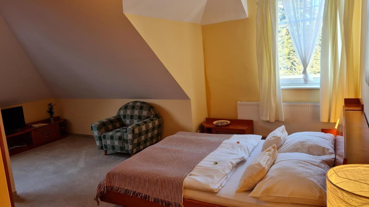 Hotel La Passionaria Marianske Lazne Luaran gambar